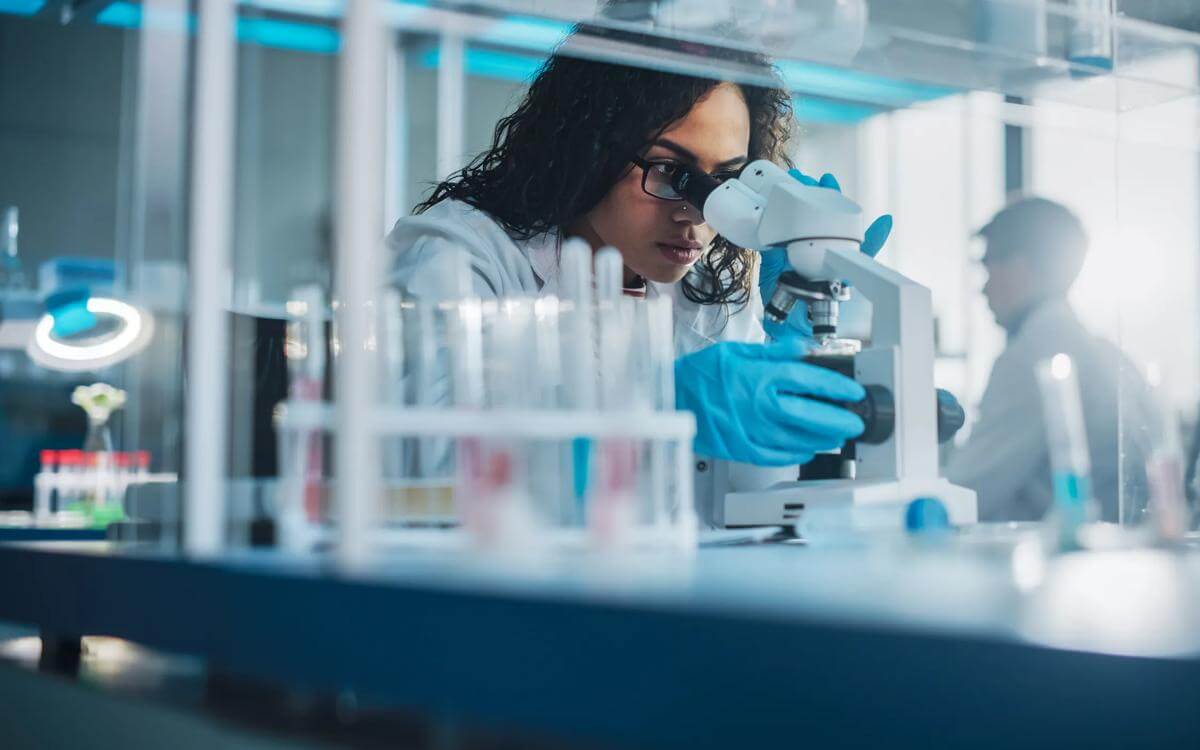 Cross-border collaboration in Life Sciences: How to make it work