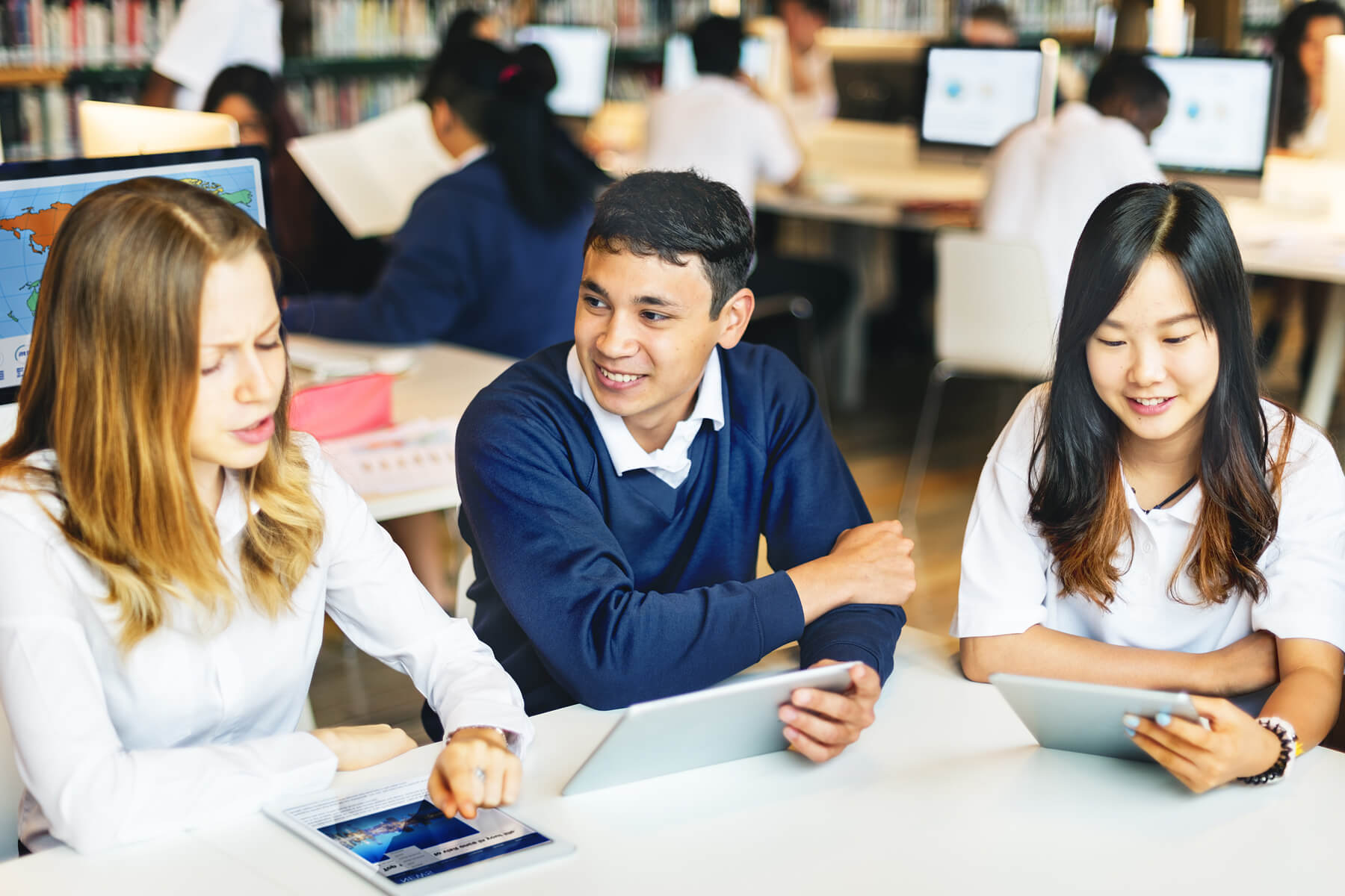 Browne Jacobson’s School Leaders Survey illustrates how teachers are adopting AI in the classroom